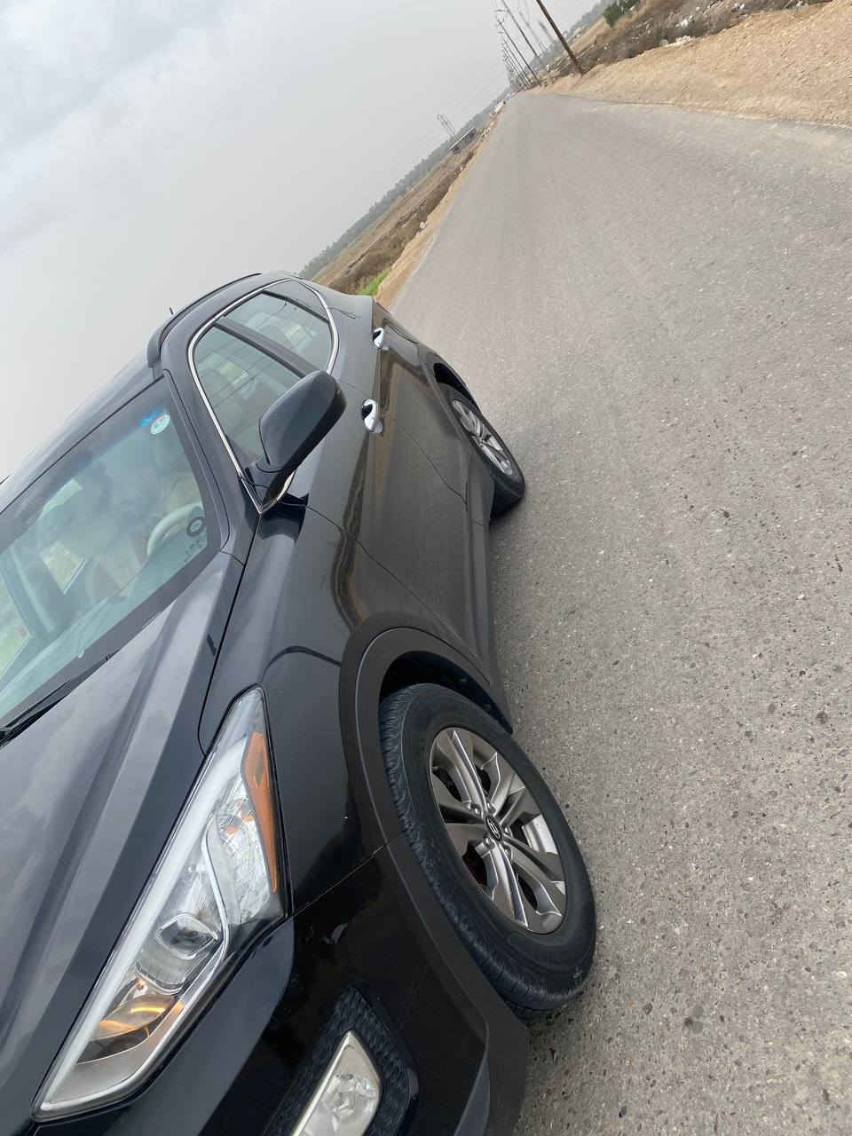 سنتافيه 2016 امريكي محرك ما مفتوح   السياره ضربتها شبر بجاملغ الخلفي ونص قبق جنطه السياره بدون ارباك السعر ١٥٠ وبي مجال ***********
