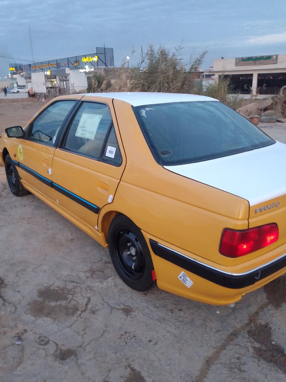 بارص موديل 15 رقم واسط سنويه ل 28 تبريد شغال مكينه وكير خير من الله سعرها 38 الاستفسار *********** مكانها واسط
