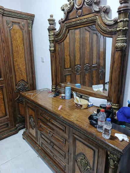 غرفة نوم مصري حديث أصل
العنوان ناصرية مجمع تينه السكني 
***********
السعر 400وبيه مجال
