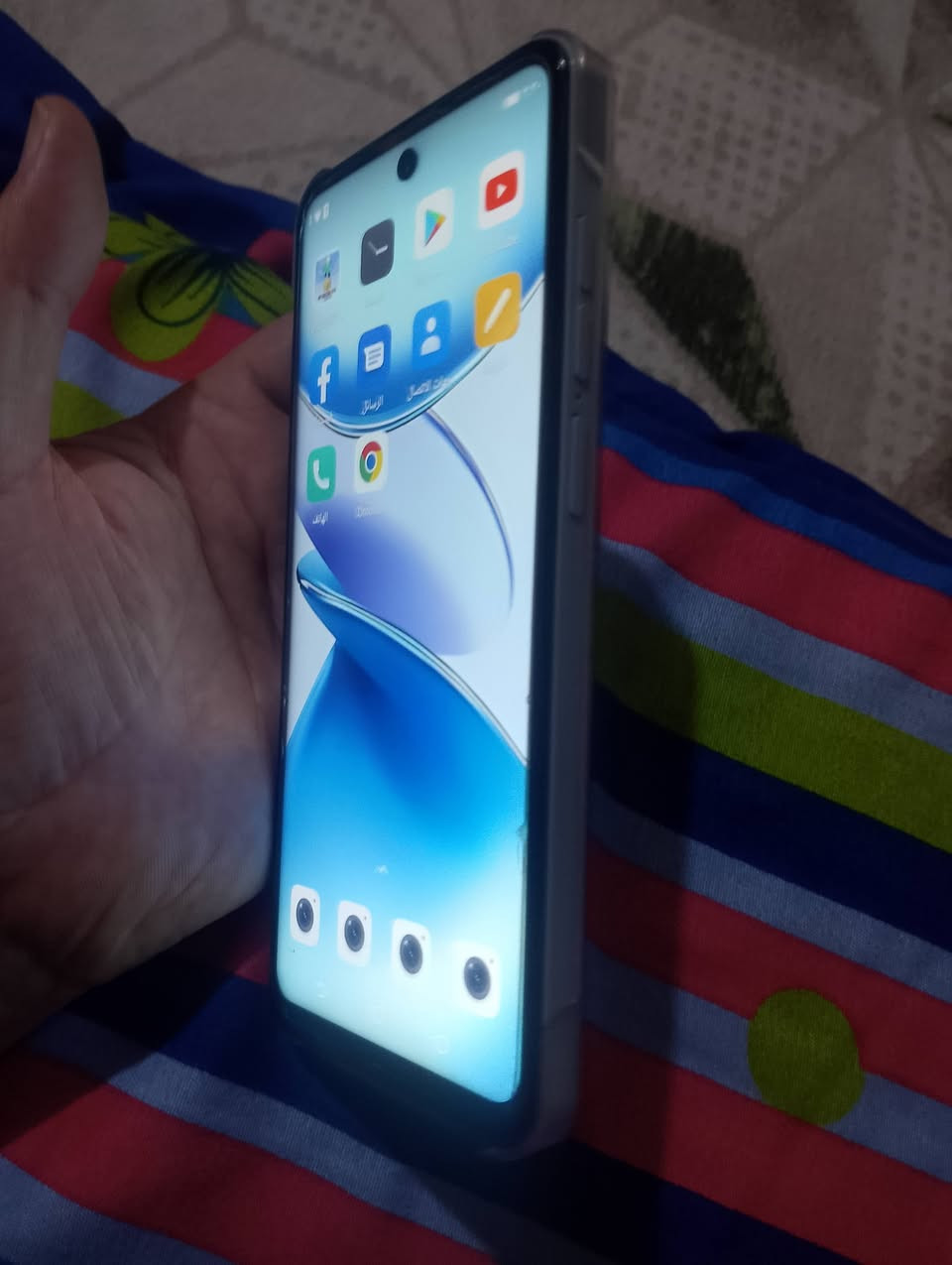 سلام عليكم جهاز سمارت للبيع جديد مع كارتونه فقط مكان بصره قبله حي المهندسين سعر 85 بي مجال للشراي ***********
