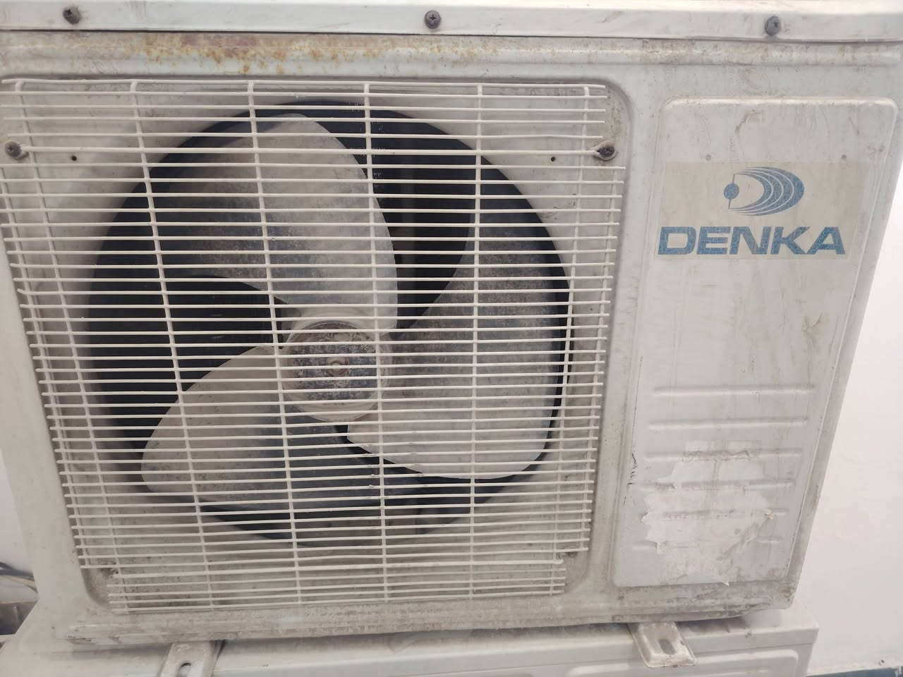 للبيع شغال وكامل 100
