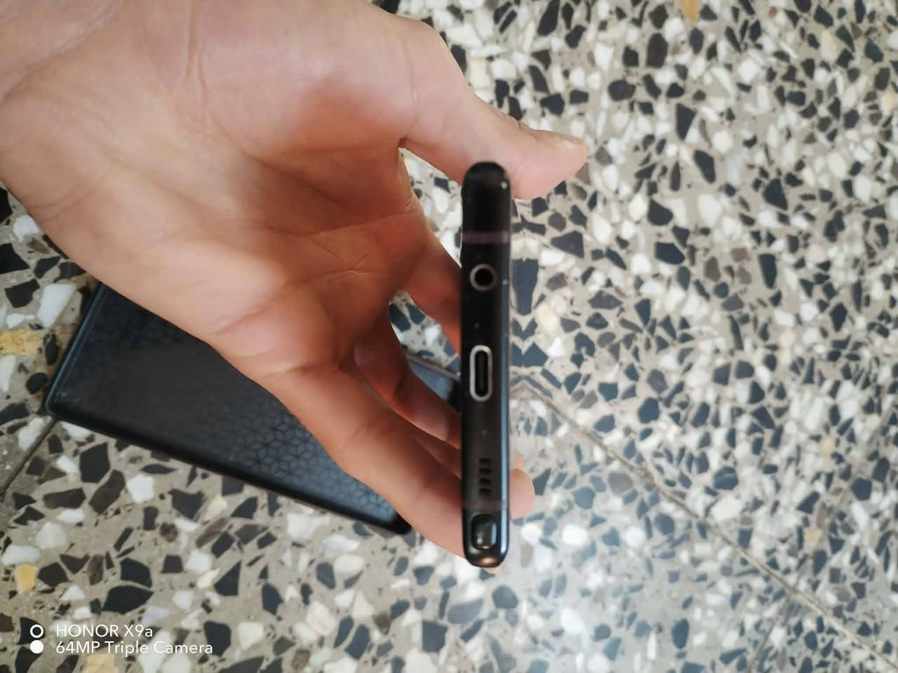 ذاكره 512 جهاز شرق اوسط نوت 9
دبل خط جهاز جديد جديد بل ٢٢٥ وبي مجال مكاني بغداد ويرهم مراوس بل ايبات ٩ او ٨ وشكرا ***********
