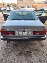 بي ام ٧٣٥ • ٩٢ • محرك ٣ ونص