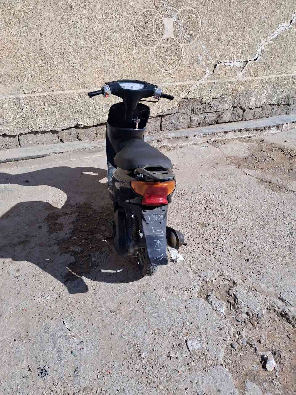 سلام عليكم عصفورية نص نكرة سلف شلعة معدل فول كهربائيات بريك دبلات قفل ستيرن وقفل جوزة كله شغال تايرات جدد نقصهة قفل جنطة السعر ١٧٠ مكاني الشعلة رقمي ***********
