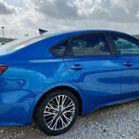 فورتي جي تي لاين  بدون رقم   موديل 2024   محرك 2000 دوش   ماشيه 23 الف...