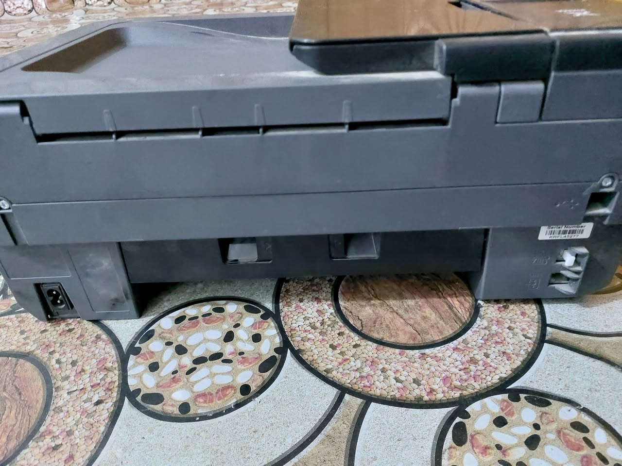 طابعه كانون
نسخ وطباعه
بدعم واي فاي
خالي ورق وحبر


**إذا كنت صاحب هذا الإعلان وتريد حذفه لأي سبب، رجاءا أرسل رسالة إلى الدعم الفني**