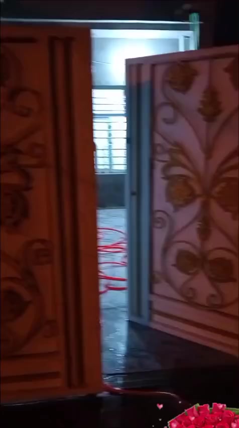 بيت للبيع بشارع
ابو سمير قرب افران البشير 

75 متر طابق واحد تبليط

مجاري خارجية كهرباء 

مي واير سحب سخان

كامل فارغ وجاهز للسكن 

السعر 63 وبي مجال

للشراي
 ***********
