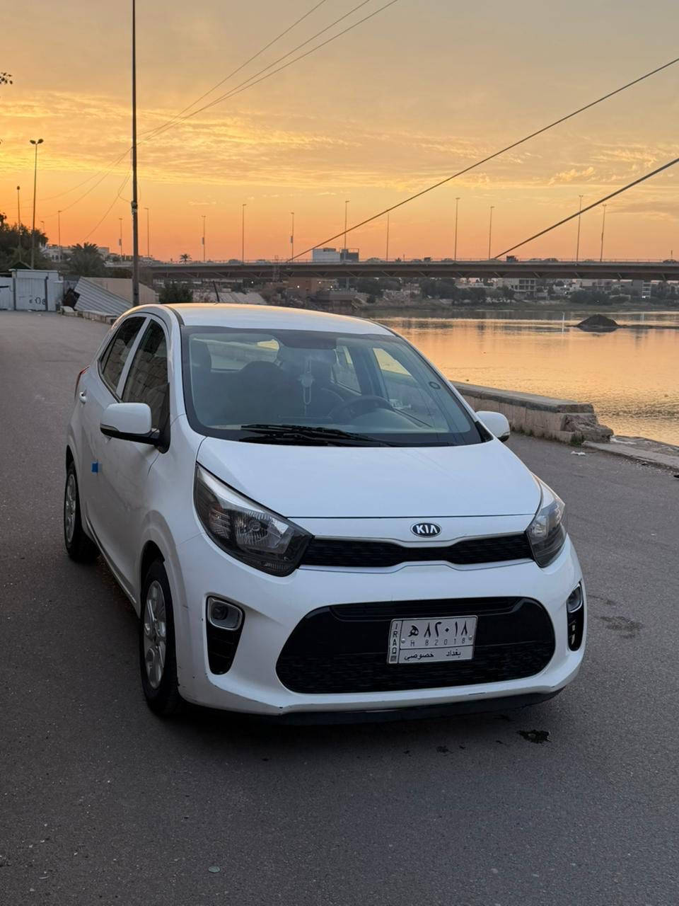 السلام عليكم عندي بيكانتو 2018 ماشيه 42 الف  حقيقي السياره ضمان الشركه الدوليه خليجي مري شفط مكينه 4 اسلندر دوش جاك كهرباء سنتر لوك اشاير بل مري السياره بيه ملاحظات موضحة بلسونار السياره سعر 100 ورقه اخر سعر سياره باسمي عنوان السياره العطيفيه ***********
