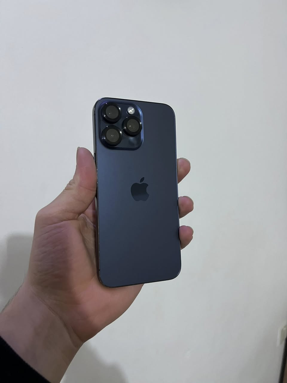 ئایفۆن ١٥ ی پرۆ ماکس

٥١٢ گیگا
پاتری ٨٩ لە کەمپیتەر ٩٠ 

مۆبایلەکە هەمو گیانی بە شەرتو بە زەمان
تەنها شاشەی گۆراوە بە اسلی اسلیی شکلو جامی نیە 
فەیس ئایدی مەزبوت 

نرخیشی ٥٣٥ دۆلار مەحامەلە

گەیاندن هەیە


**إذا كنت صاحب هذا الإعلان وتريد حذفه لأي سبب، رجاءا أرسل رسالة إلى الدعم الفني**