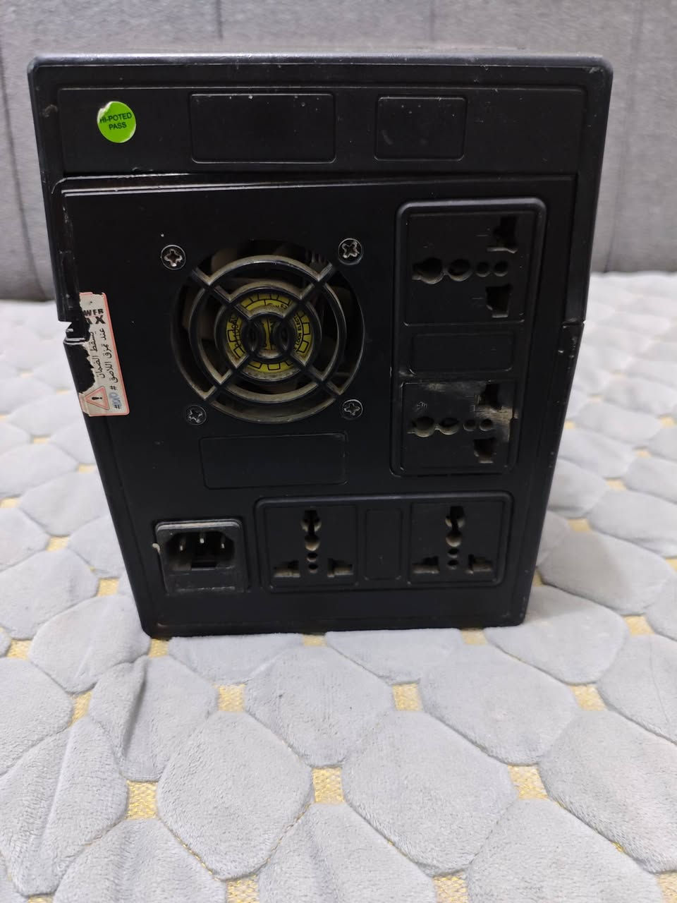 يو بي إس يحتاج فقط بطاريات مفحوص السعر 15 الف قفل للتواصل واتس اب ***********
