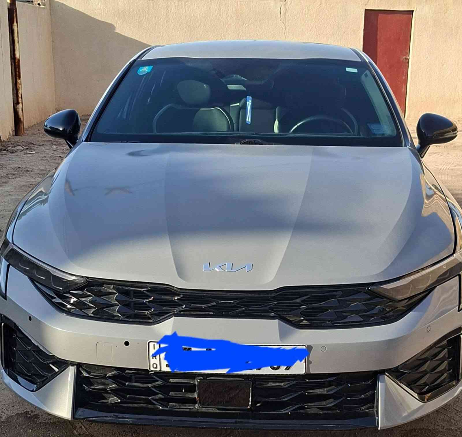 السلام عليكم  كي فايف  محرك 2500 وارد امريكي حادث بنيد  سطحي مبدل   فقط بدون دواخل بدون شواصي  بدون لغود 40 كيلو متر موديل 2025
‏
السلام عليكم  كي فايف  محرك 2500 وارد امريكي حادث بنيد  سطحي مبدل   فقط بدون دواخل بدون شواصي  بدون لغود 40 كيلو متر موديل 2025 
***********
