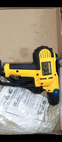 قطعة كهربائية • ٥٥٠ واط