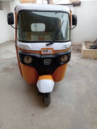 تكتك للبيع موديل 20 كفاله مكينه وكير واكسل وكشر الاتصال على الرقم 0773...