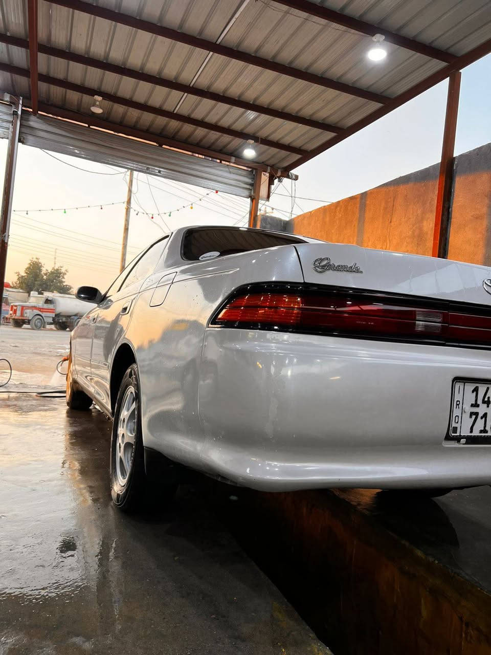 السلام عليكم للبيع مارك نفخ لولوي موديل 1993سياره مكفوله من الكص والنقل والعيب شرعي والضربه رقم بصره مشروع وطني انكليزي سنويه جديده غرفه جديده سياره جديده بمعنه الكلمه مكينه وكير فيفيتي فيشه وحده حداديه تخم تاير كله جديد سعر 70وبيه مجال باقي تفاصيل ع رقم الهاتف مكلف بنشر ***********
