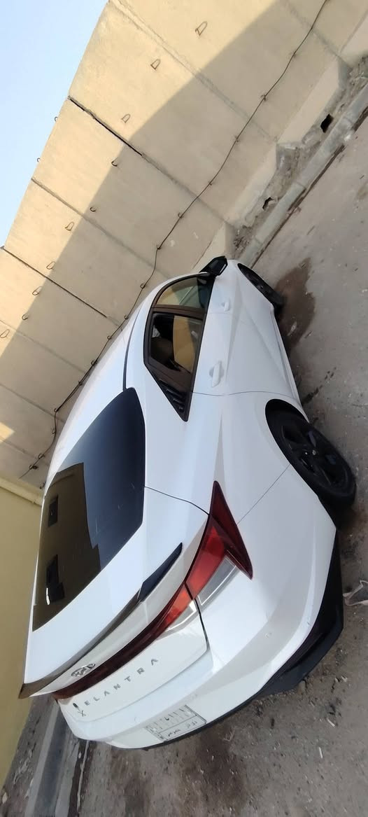 السلام عليكم  بيع ومراوس بصفره اقل سعرالنترا خليجي 23 استقطاع مباشر باقيلها سنه وتتحول بيها بارد خفيف باب السائق مكاني البصره الزبير رقمي *********** الزبير, البصرة
