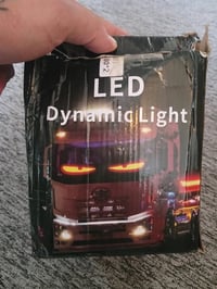 شاشة سيارة • مضخم صوت • عيون شريرة