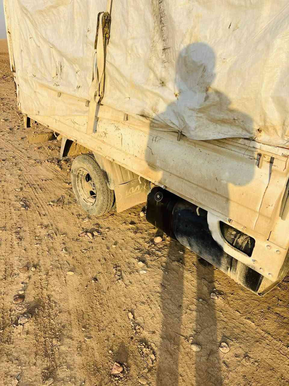 كيا بزون حمل للبيع 
محرك كير شرط 
اكسن باور
كما موضحه بصوره ..
الشراي يتصل***********....
السعر 35
