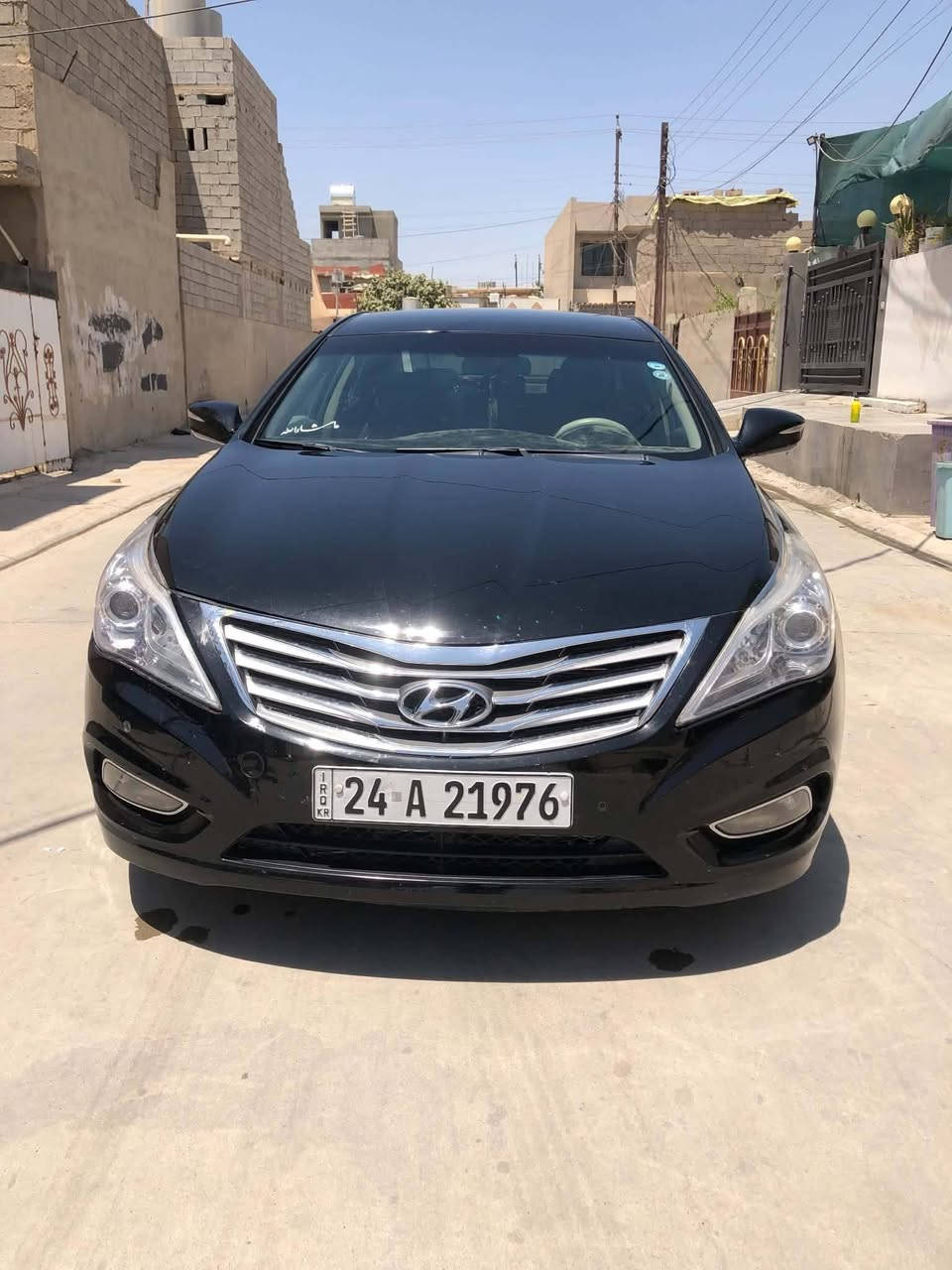 السلام عليكم 🚗✨
هيونداي أزيرا 2013 خليجي للبيع في كركوك 🇮🇶
​المحرك والكير: ⚙️ شرط الفحص وبحالة ممتازة.
​المواصفات: ❄️🔥
​تبريد قطعتين ❄️
​بردة خلفية 🪟
​كشنات كهربائية 💺⚡
​مرايا شفط 🪞
​وباقي المواصفات المعروفة فل كامل 🚙
​البدي: 🎨 صبغ فقط في منطقة قرب قبق البنزين (بدون حوادث قوية).
​السعر: 💰 133 ورقة وبيها مجال بسيط للشراي
🤝
​مكان السيارة: 📍 كركوك
​📞 للإستفسار والتواصل يرجى الاتصال على الرقم:
*********** 📱

