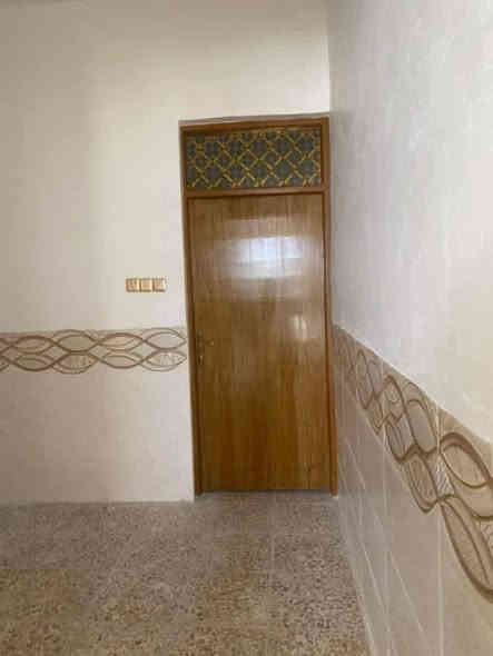 مكتب ولايه علي 

بيت للبيع المساحه 100متر زراعي سند 25 بنيان جديد  

أساس تجعيب بنيان بلوك سقف عكاده

يحتوي على غرفه وصاله واستقبال. صحيات داخليه + خارجيه ولمكشوفه وطارمه 

 مع البيت تانكي مي وماطور  جديد وخط مولده واصل 

 العنوان البراكيه شارع المعمل خلف جامع الخزاعل 

السعر المطلوب 20 مليون 

للاستفسار اتصال أو واتس اب 
***********
أبو علي
