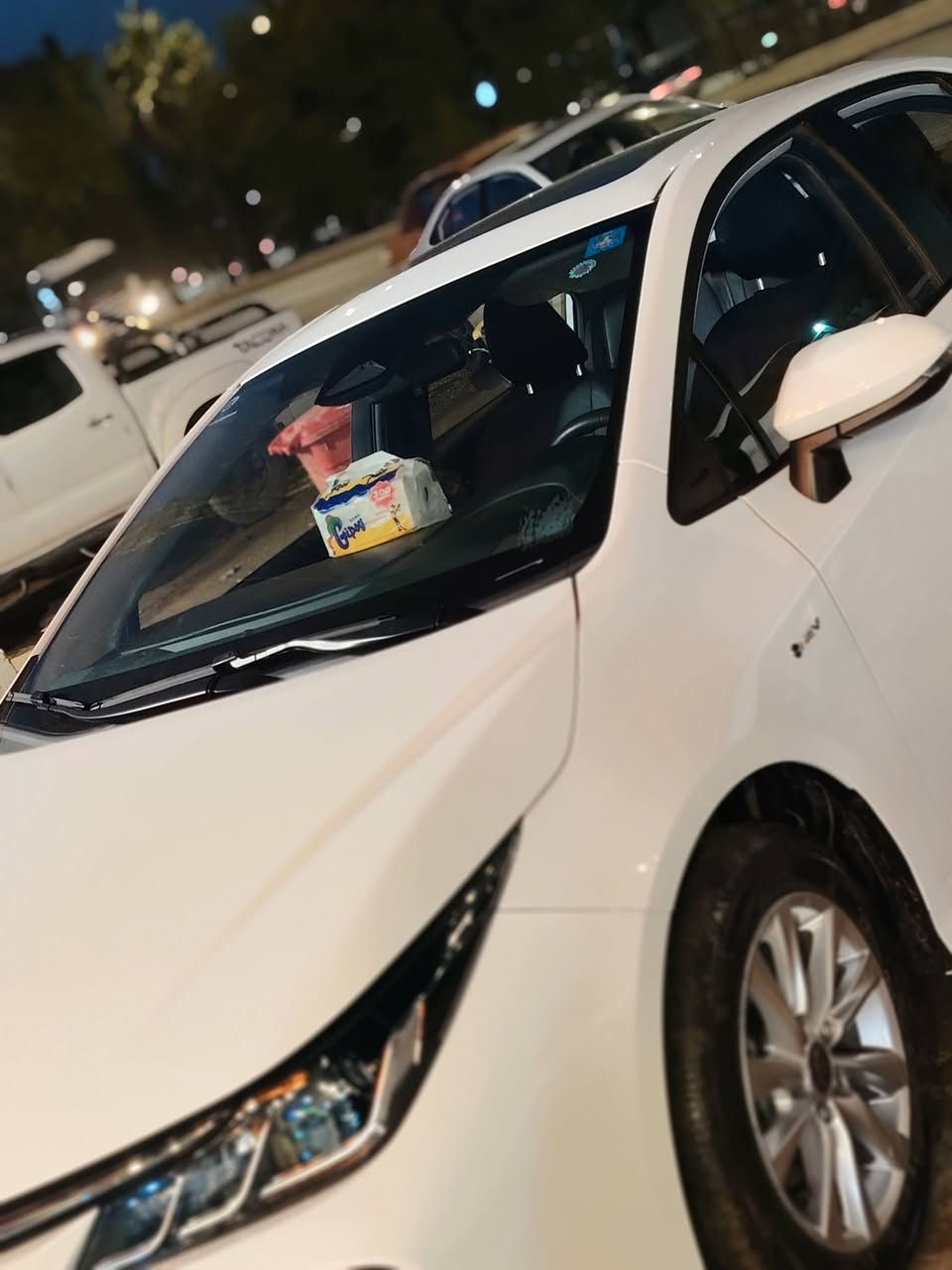 كورلا هايبرد شكل الخليجي
 ماشية شي قليل  7الف مكفولة كفالة عامة حتى دعاميات رايدها 155 ورقه قفل موديل ٢٠٢٤
مكاني بغداد ***********
