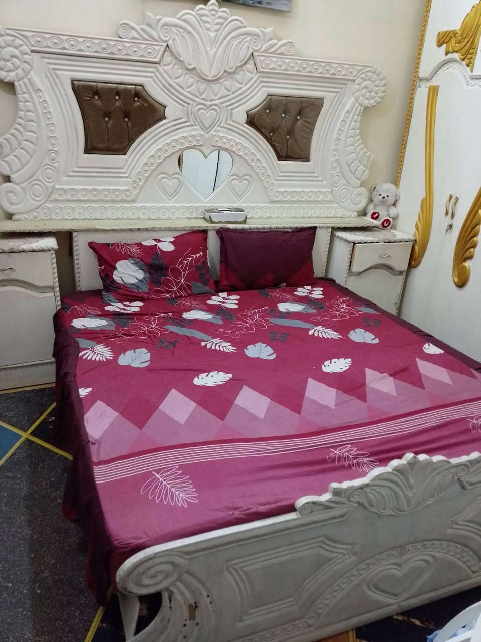 غرفه صاج عراقي مصبوغه السعر 400وبيها مجال حك الجيه التواصل خاص


**إذا كنت صاحب هذا الإعلان وتريد حذفه لأي سبب، رجاءا أرسل رسالة إلى الدعم الفني**