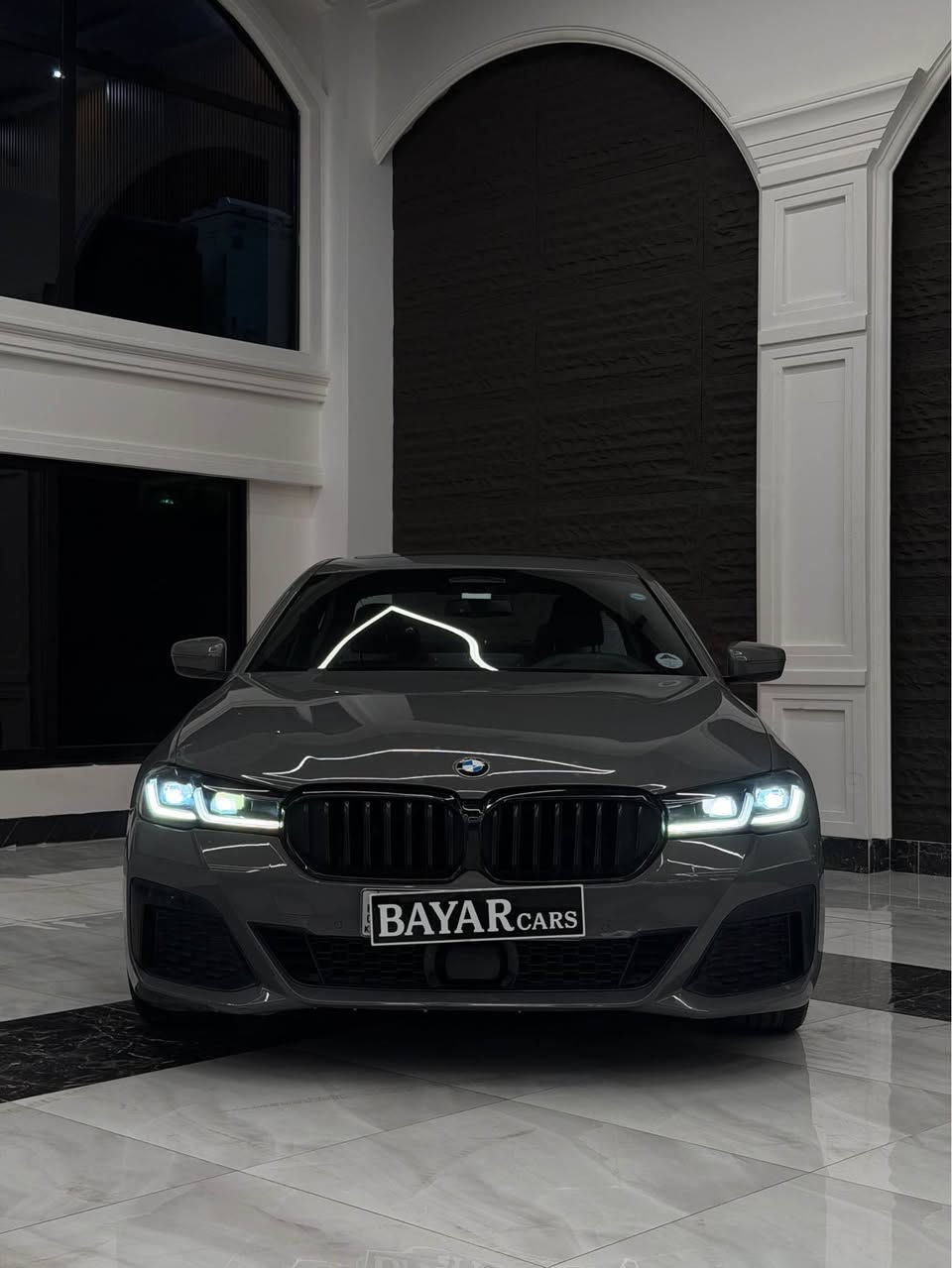 بی ئێم BMW 2022 530i رەنگی چیمەنتۆ 
تاک لە جوانی و خاوێنی لێدران تەنها 
چاملغی لای سەکن ئێرباگ تەنها سوکان ١ پەنجە قەلەمکاری بۆنیت M packej بیلادی  قەپات مواسەفات 64 هەزار کیلۆمەتر رۆشتوە 
سعرەک خوار بازار بۆ زانیاری زیاتر
*********** أربيل, العراق
