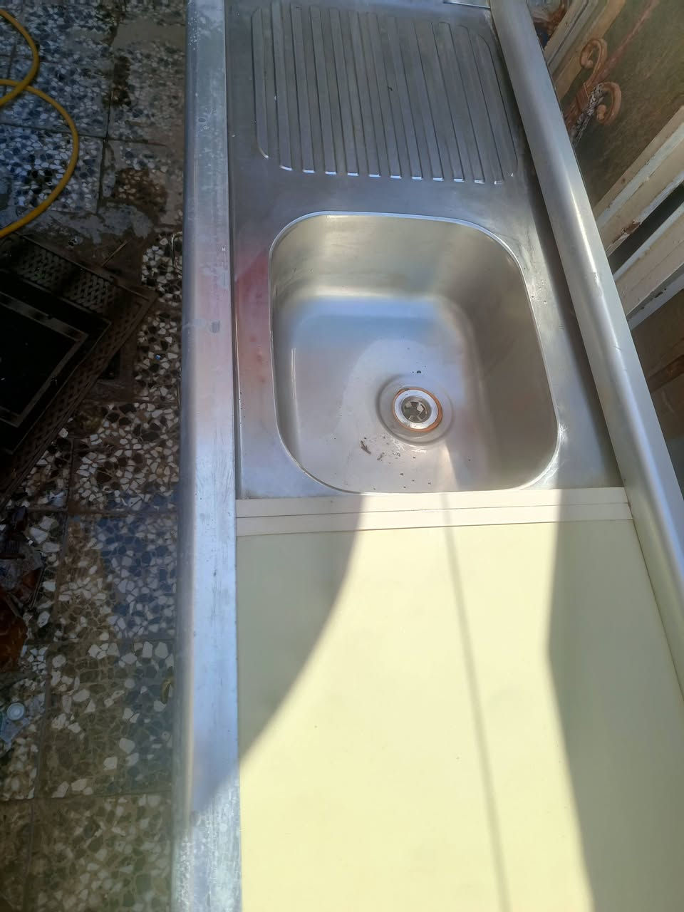 سلام عليكم كاونتر للبيع متر ونص نضيف جدا سعر ١٠٠ سنكي والملحق


**إذا كنت صاحب هذا الإعلان وتريد حذفه لأي سبب، رجاءا أرسل رسالة إلى الدعم الفني**