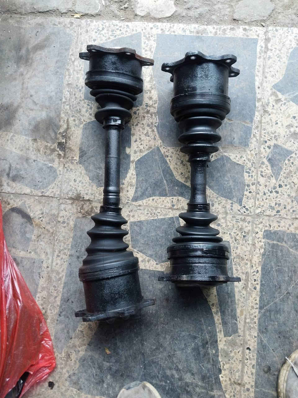 سلام عليكم طبلات خلفيه بطه دريم شفت بطه اتصال *********** محل علي ياباني
