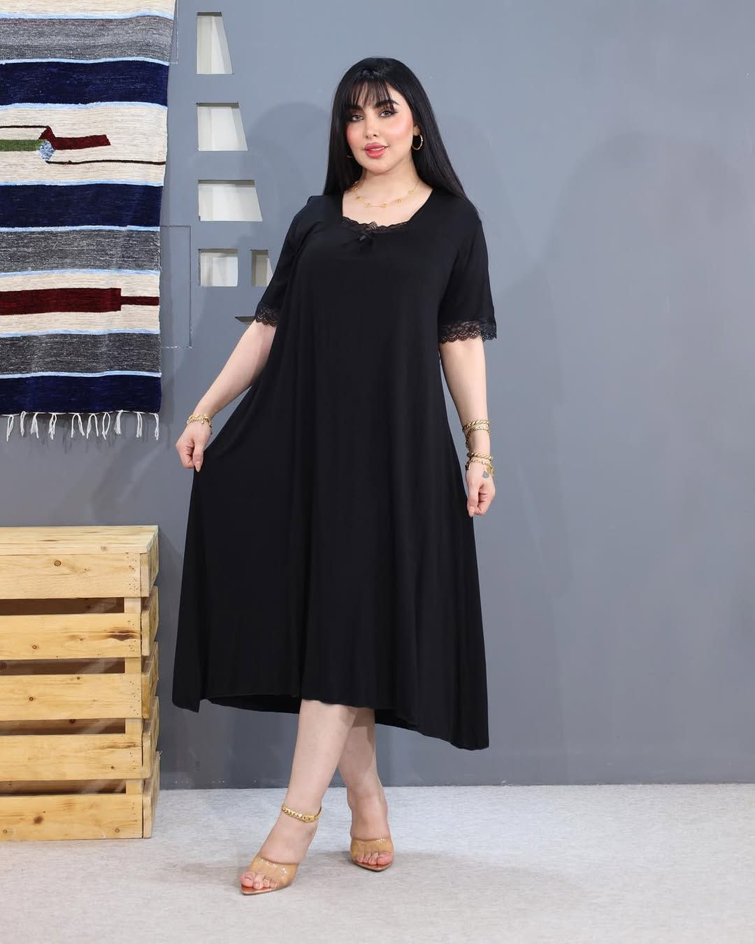 ✨ دشداشة زبده كلوش ميدي ✨
ستايل ناعم وفخم يطلع يهبل باللبس 😍
 السعر  15 الف 
🖤 قماش فانيله زبدة ناعم ومريح
🖤 قصة كلوش مرتبة تعطي فخامة وحركة حلوة
🖤 قياسات من 4XL لحد 7XL
🖤 مناسبة للبيت والطلعات

🔥 خامة تريح وتبرد بالصيف
📦 الكمية محدودة والحجز مفتوح #مفتوح #والحجز #والحجز_بالأولوية #والحجز_بالاسبقيه #والحجز_يتم_بسرعة_عند_أول_عرض


**إذا كنت صاحب هذا الإعلان وتريد حذفه لأي سبب، رجاءا أرسل رسالة إلى الدعم الفني**