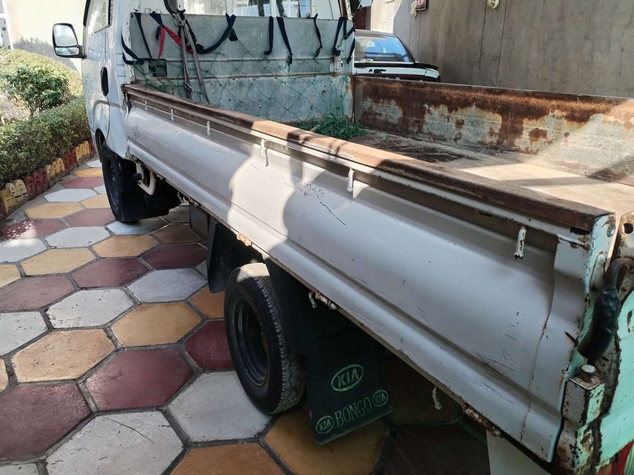 للبيع كيا بنكو ثري موديل 2008 رقم نكليزي 20 هزه جديده تحويل مباشر قماره مكفوله شاصي وميكانيك ايضآ مكفولات تخم تاير سياره جاهزه للعمل مابيه نقص ومعروضه ٨٠ ورقه واي ستفسار 0772 592 7625 ناصر
