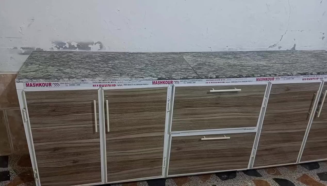 يا رزاق للبيع السعر 725 اخو الجديد استخدام قليل تسكام الثقيل ويه الزاويه يصير ثلاث امتار والسنك متر أو نص كله مرمر الشراي يراسلني خاص ادزله الفيديو والعنوان


**إذا كنت صاحب هذا الإعلان وتريد حذفه لأي سبب، رجاءا أرسل رسالة إلى الدعم الفني**