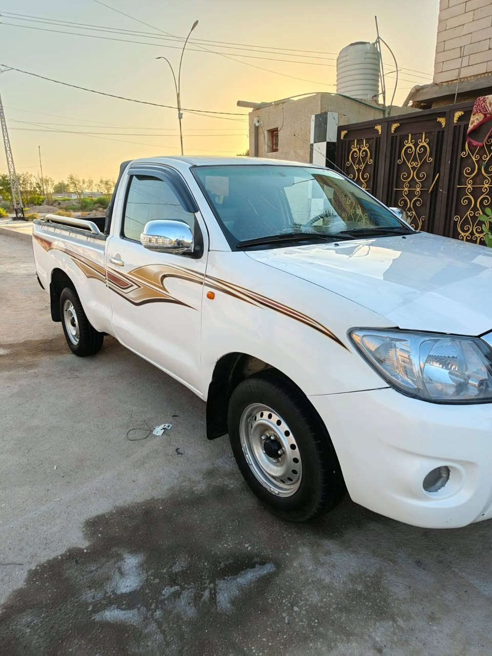 للبيع فلاونزه 2006 دبل ارباك كويتي شاصي 19 سيارة مكفوله وجديده محرك كفاله تبريد ثلج تخم تاير حداديه جدد رقم انكليزي ذي قار مشروع وطني سنويه جديده السعرر 95 الشراي يتصل ‏‪***********‬‏ مكلف بنشر

