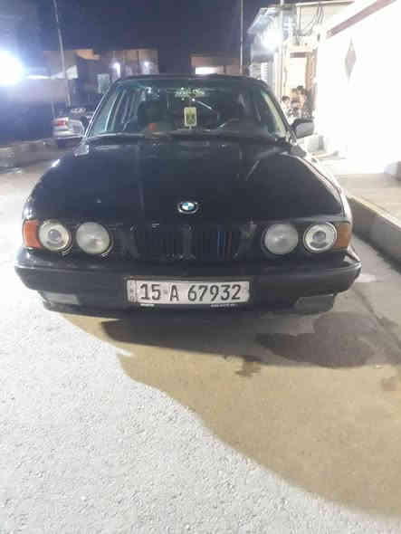 السلام عليكم بي ام 525 مسكر عدل كير ومكينه خير من الله صدر امامي خلفي نضيف تخم  تايرات السياره جاهزة تبريد كهربائية كله شغاله وبلاد داخلها نضيف لا ضربه ولا55 خويس لبيع او مراوس بي ام فقط رقمي ***********
