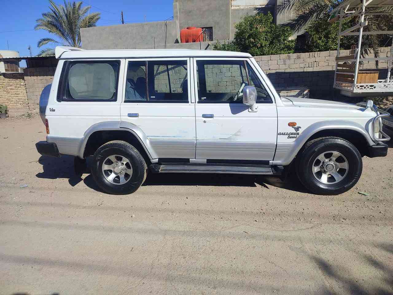 سلام عليكم كالوبر للبيع موديل 97رقم بغداد سنويه 2027 سياره حلوه مكفوله من ضربه ومن صبغ سياره جاهزه من كلشي تخم تاير وحداديه كير اوتو لوكير شغال مكينه ناعمه وباتري جديد عنوان بابل حمزه الغربي سعر 60 وبيه مجال الاتصال بالرقم ***********.   .....‏‪0771 948 3406‬‏
