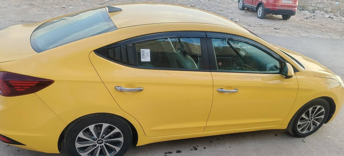 ياالله سلام عليكم
هونداي النترا  ليبل واحد السياره 

موديل 2019 وراد امريكي 

 نص فول 

تحكمات و ستيرن

حساسات بل مري

كامرا خلف السياره

 مانع انزلاق

 تحديد مسار تدفئه بلكشنات

 لايت عدسات زينون ..

حادثها كد شبر بلبنيد وحافه الجنطه

 بدون تبديل سياره ليبل واحد 

ع ايدي تبريد ثلج  صدر نص عمر  السياره شادلها منضومه غاز بس ممشغلها 🧯

 مدوشمه جلد 

مكاني بغداد الشعب  السعر ١٣٥ وبيها مجال  

☎️☎️☎️☎️☎️☎️ مقطع فيديو موجود بل منشور 

***********
