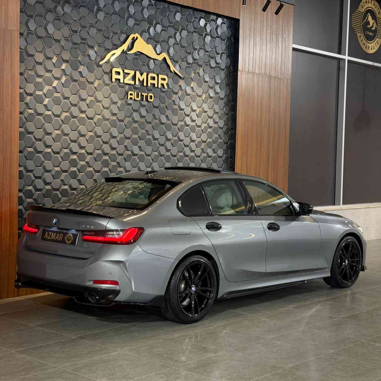 السلام عليكم
للبيع
BMW 330i كت كامل و كماليات فول🔥
سعر:305$ ورقة
موديل : 2023
ماشية: 30 الف
مواصفات السيارة
كشنات جلد و تدفئة و كهربائي و ميموري و رادارات و حساسات و انضمات قيادة بيها و لايتات ذكية و تحكمات كاملة ستيرن و اوتو هولد و اوتو ستوب و بعد هواية مواصفات متنذكر

السيارة بيها جاملغ صبغ بدون دواخل بدون ايرباك ضربة كلش بسيطة✅
السيارة مرقمة و جاهزة تحويل او وكالة بشرط

سعر : 305$ ورقة
للاستفسار : ***********
العنوان : السليمانية المعارض الجديدة شركة ازمر اوتو 👑
