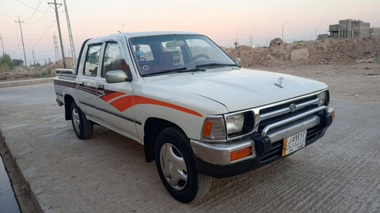 سلام عليكم البيع بيكم مديل 96سياره جاهز محرك كير شاصي كهربائية حدداده دوشمه مدوره ثاني يوم سنويه 28 سيارة نضيفه السعر 58مكاني الناصريه قضاء الرفاعي ***********
