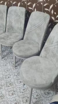 ميز طعام • ٥كراسي • البلديات