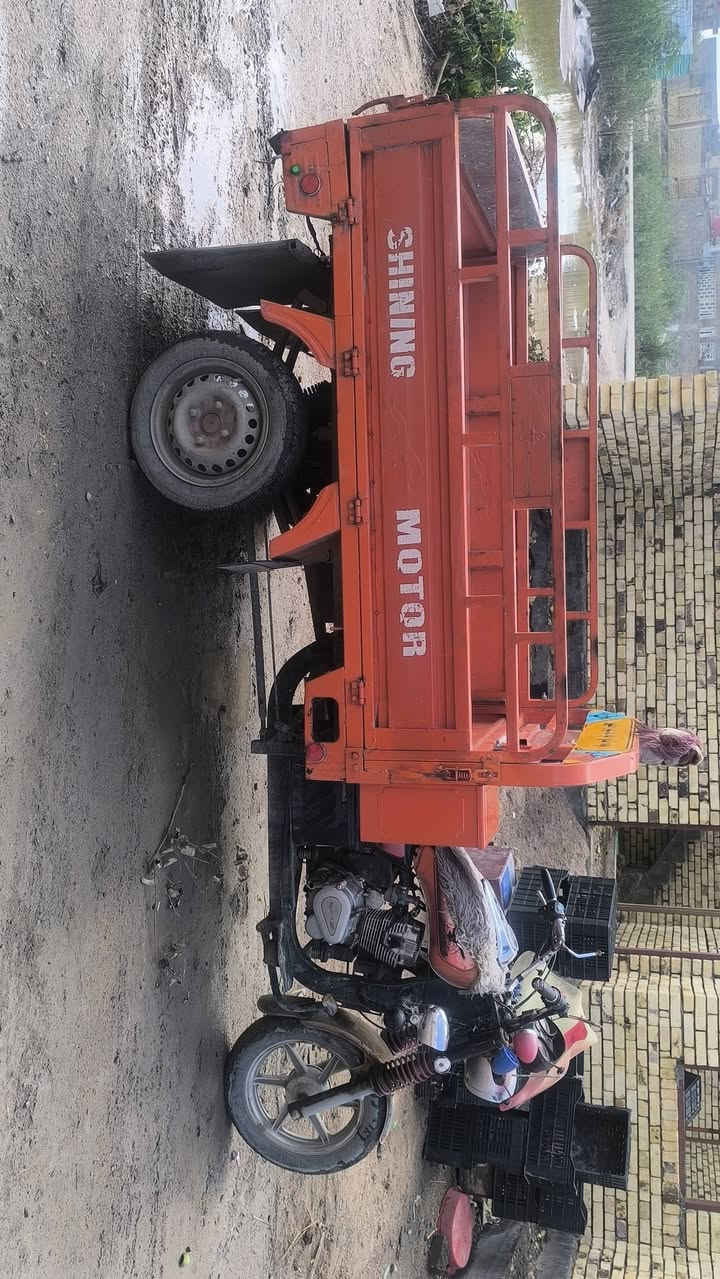 سلام عليكم جمره فحل العالي اوراق موديل 19 ستوته خير من الله نضيفه وحلوه  سعرها مليون 700 وبيها مجال مكاني قضاء الهوير الاتصال او المراسله علوتساب ***********
