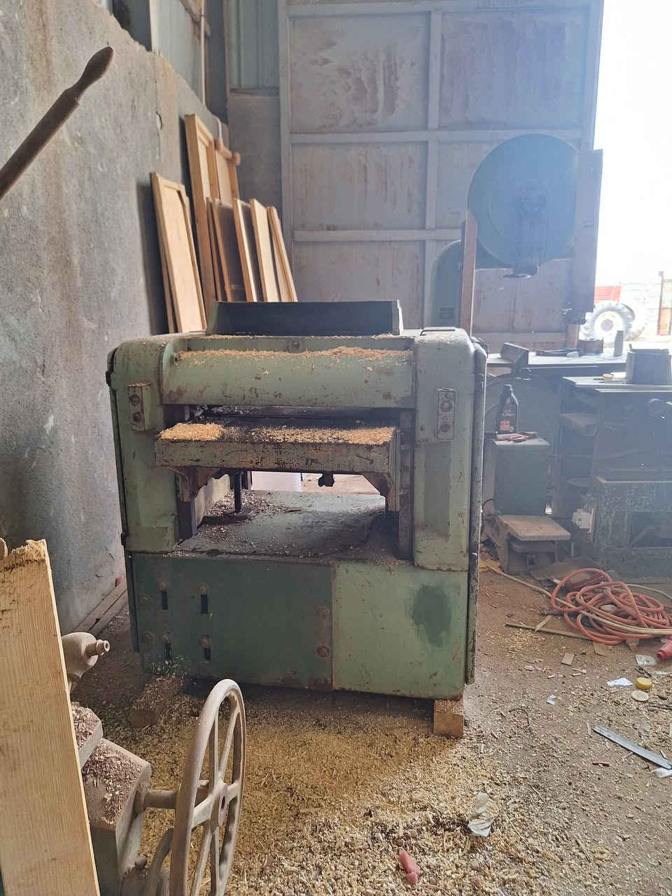 للبيع دبل ألماني 60سم العماره ***********
