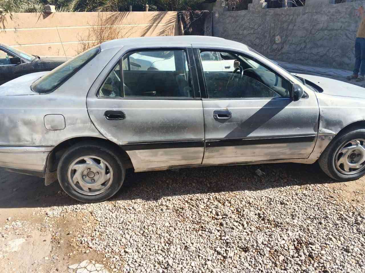 السلام عليكم اخوان السياره للبيع السعر ١٥قفل السياره تشتغل وتمشي كلشي مابيها اكوصوت بل محرك ابيع كايمه شلع بعتبار بدون محرك العنوان الفلوجه الصقلاويه الناحيه ***********
