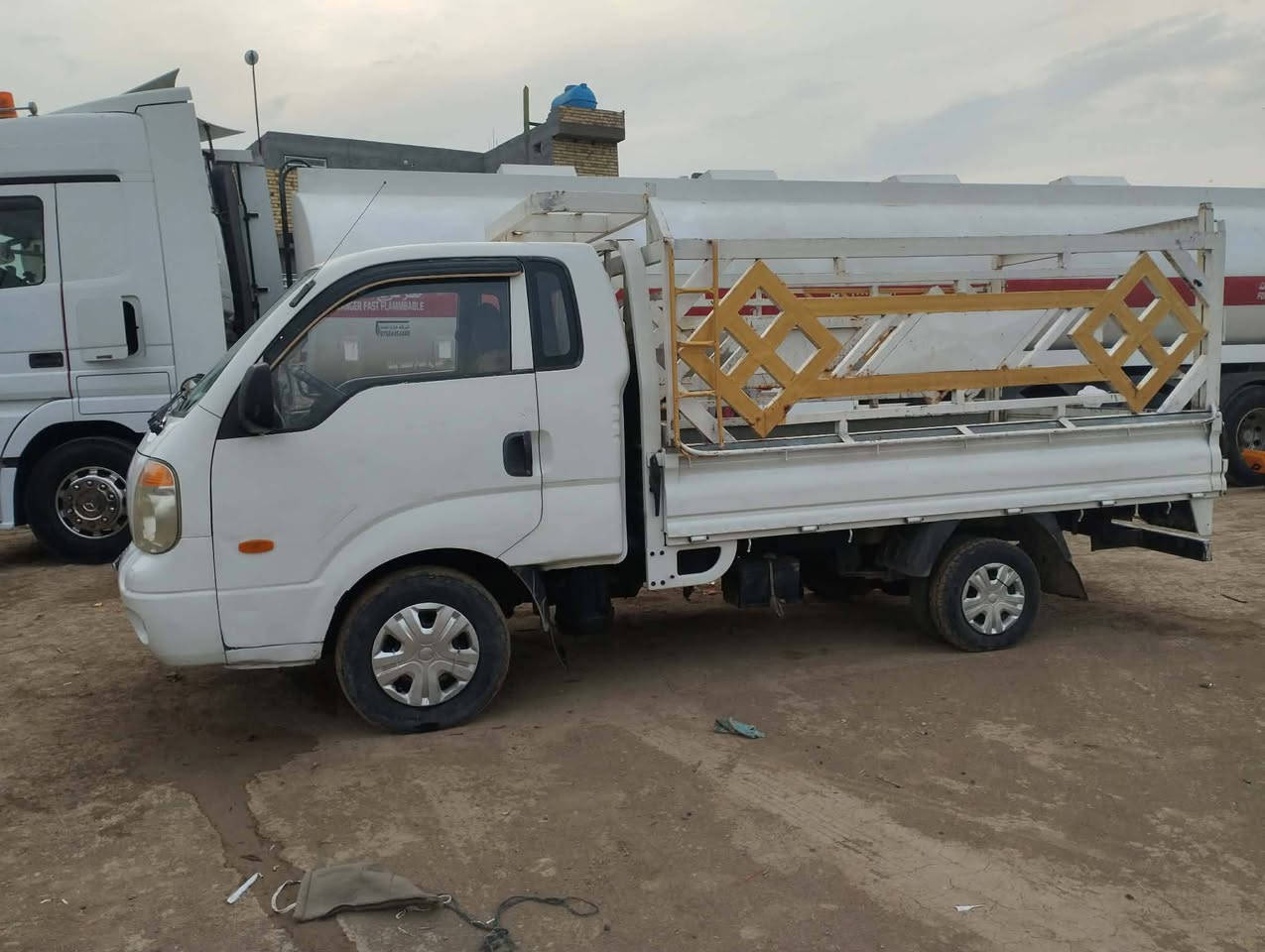 سلام عليكم كيه للبيع موديل 2008 رقم واسط مسكر كير ومحرك 2700 باسمي تحويل مباشر سنويه لغايه 2029 سياره كفاله عامه السعر 77 وبي مجال مكان سياره بابل شوملي اي استفسار عرقم ***********
