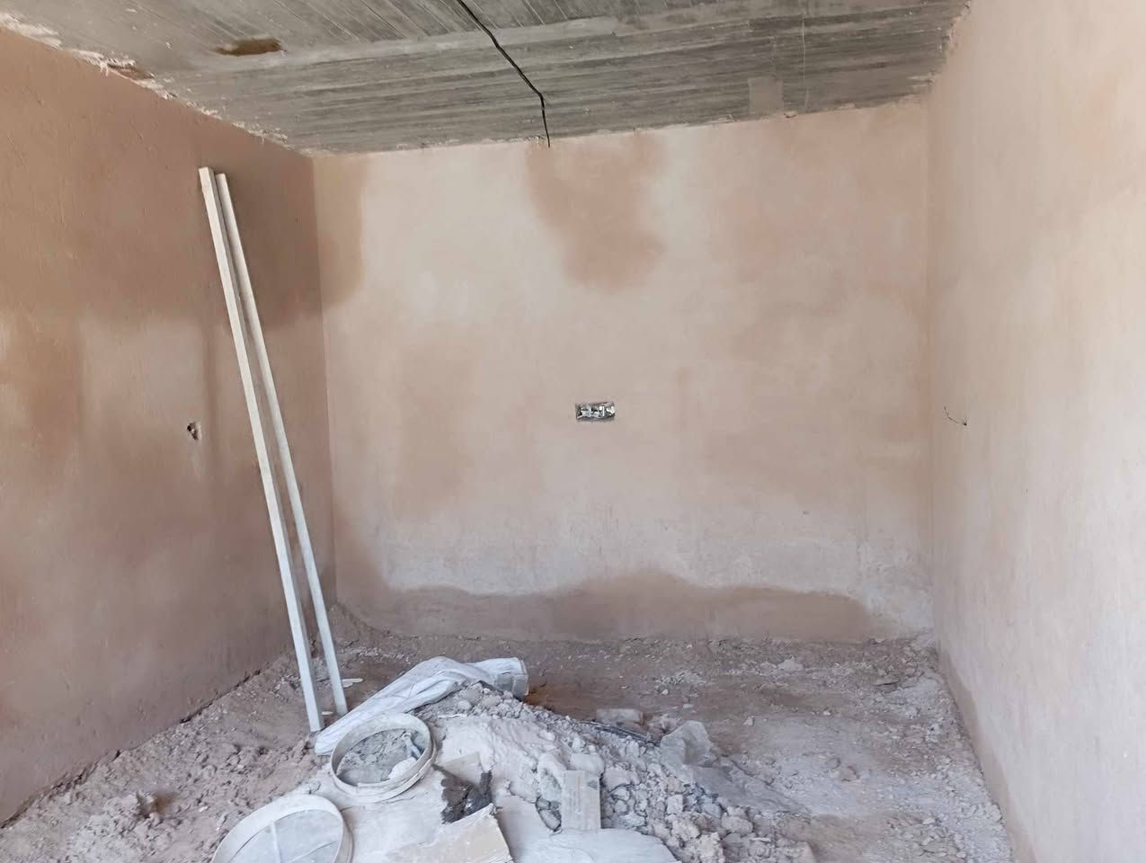 السلام عليكم لباخ حاليا فارغ شغل حلو درجه اولى ورخيص والعده شغل يتصل على هذا الرقم***********
