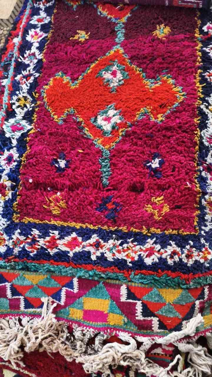 سجاجيد وبسط للبيع الرقم ***********
