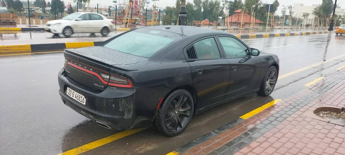 السلام عليكم
............ للبيع او مراوس حسب القناعه.........

_____جارجر SXT 2017 فول الفول RALLYE
رقم اربيل سنويه وهزة ورقام جديده شرط تحويل 

موصفاتها فول معروفه

شفتات استيرن

كشنات جلد لونين

 هيتر وكهرباء

كلاص حار بارد

خزن ميموري

سماعات باين

رادر امامي

دمام خلي

حساس خلفي

كاميرا خليفه

فتحه

بصمه

تشغيل عن بعد

تايرات 20

_______________________________

كير مكينه كلو شرط

السيارة مواصفاته رالي معروفه

لون اسود

____ السيارة كلين بيها ثلث اماكن بارد فقط___

بدون صبغ بدون حادث

جديده السيارة

_____(سعرها-210-)_____بيها مجال بصيط

عنوان موصل

رقمي ***********
