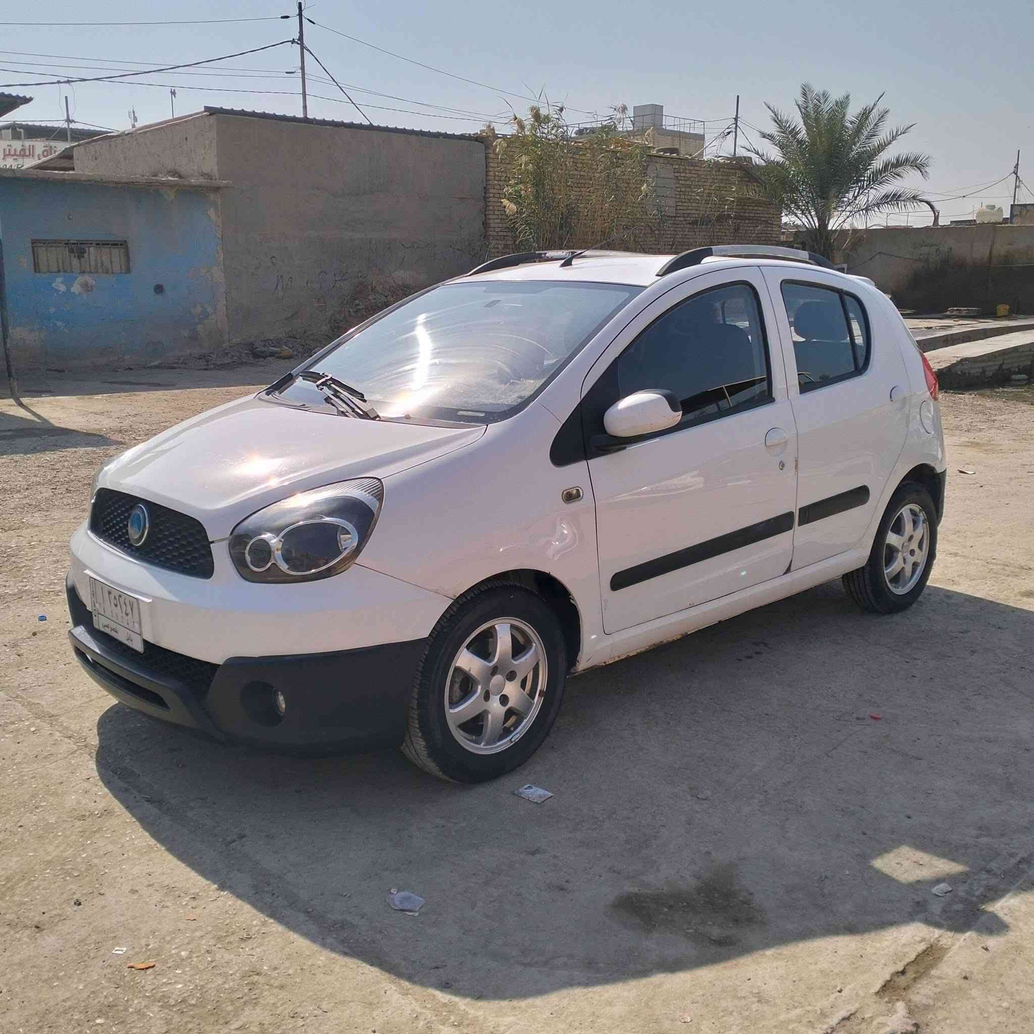 باندا كروز GX2 موديل 2013 رقم بابل ألماني السياره جديده وجاهزه من كلشي السعر 59 وبيها مجال قليل للشراي مكاني نجف كوفة  رقم الموبايل ***********
