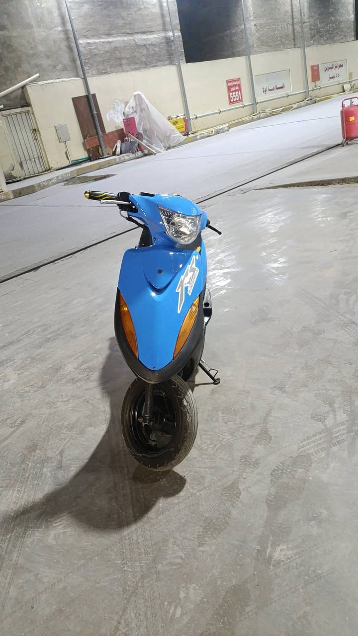 سلام عليكم
دراجه 
ماكس عدله 
بوشه 55الدراجه 
هاون تخبل شعله شك الكاع 
معدل يخبل بيه صلنصة رايضي 
الدرجه كلش كلش حلوة نكره سلف 
كهربيات كله شغالة الدرجه كله كملة نقص 
قبق هندر لا نضوح لا تبخير لا تنقيص مكان بغداد 
***********بي وتساب خاص ماعدي رسلني وتساب وبخدمتك
