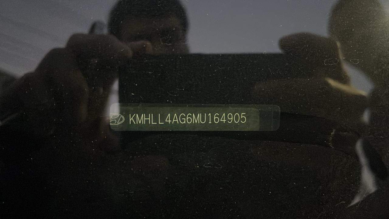 السلام عليكم

النترا مديل 2021 رقم اربيل 

وارد امريكي ضربتها موضحه بصوره وبالعراق صارر بيهه بارد بجاملغ 

السياره ليبل واحد بدون تبديل وبدون صبغ 

السياره احلى من الصورر بأسمي تحويل ثاني يوم 

محرك 2000 دوش كير محرك صدر كفاله 

بدون ايرباك 

ماشيه 107 km

مواصفات معروفه 

رادار امامي 

 حساسات جانبيه 

حساس خلفي

توقف ذاتي

اطفاء ذاتي للمحرك 

تحديد مسار 

قياده ذاتيه 

دمامات 

3 انضمه قياده 

شاشه مانع انزلاق 

حاكيه صوت 

لد نهاري لايت زنون عدسات 

السعر 138 وبيها مجال بسيط 

غير متواجد ؏ الفيس 

***********
