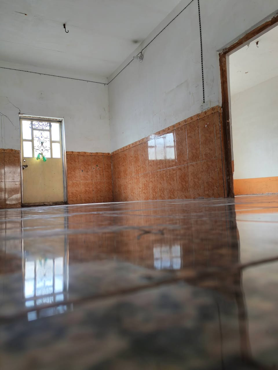 السلام عليكم
دار سكني للبيع مع الأرض
📍 الموقع: مدينة الحمزة – الحمزة الغربي
📐 المساحة: 200 متر مربع
🧾 نوع العقار:  زراعي (إصلاح زراعي)
البيت مرتب وموقعه ممتاز وقريب من الخدمات، فرصة مناسبة للسكن 
💰 السعر: 16 مليون دينار عراقي وقابل للتفاوض
   والبيع مستعجل 🔥
للاستفسار والمشاهدة على الخاص واتساب أو اتصال مباشر.
***********             ***********
