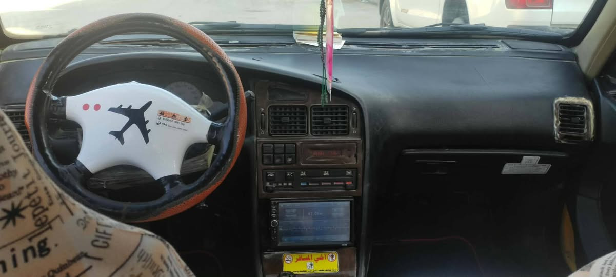 بيجو بارص موديل 2011  سعرها 18 ورقه سياره جاهزه من كلشي حداده جديد مكينه  نص جديده وكير وتبريد مصفرة غرامات تحويل شوكت مايعجبك شراي يتصل *********** مكاني السماوه مركزها
